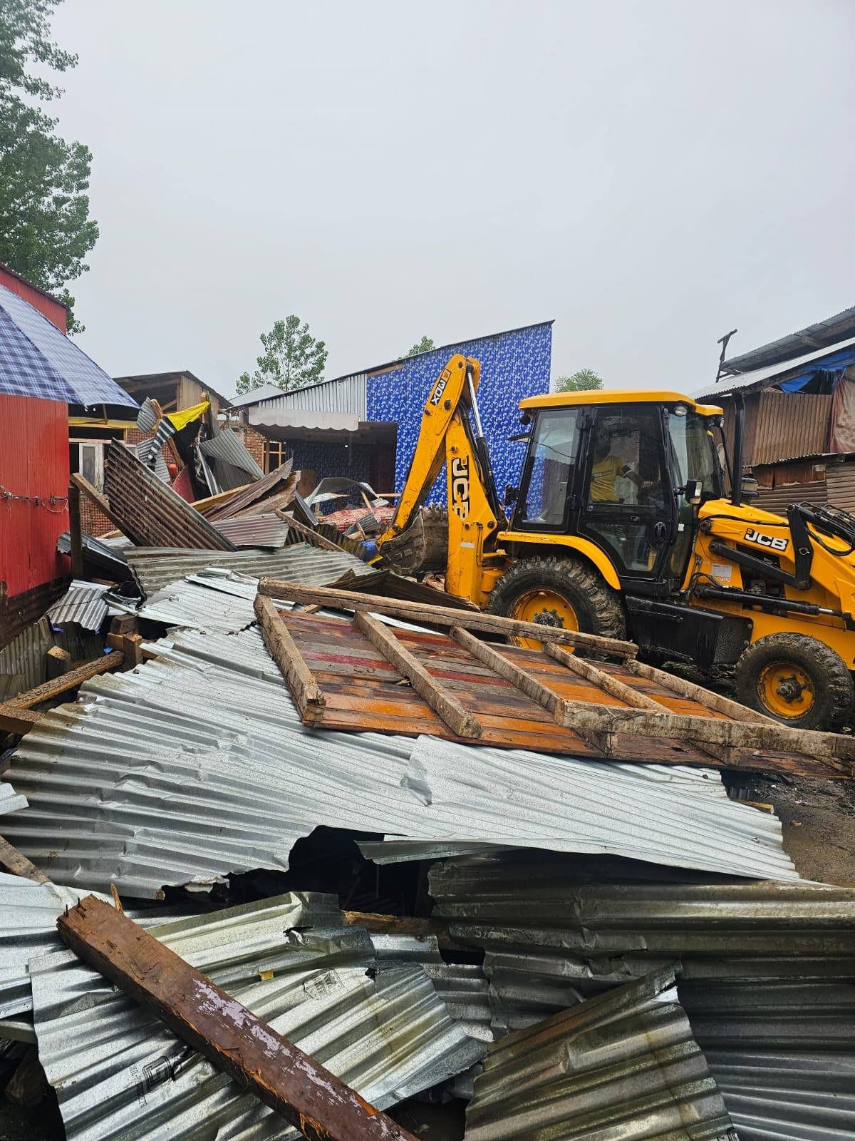 Srinagar Police Demolishes Illegal Structure of Notorious Drug Peddler, Issues Stern Warning