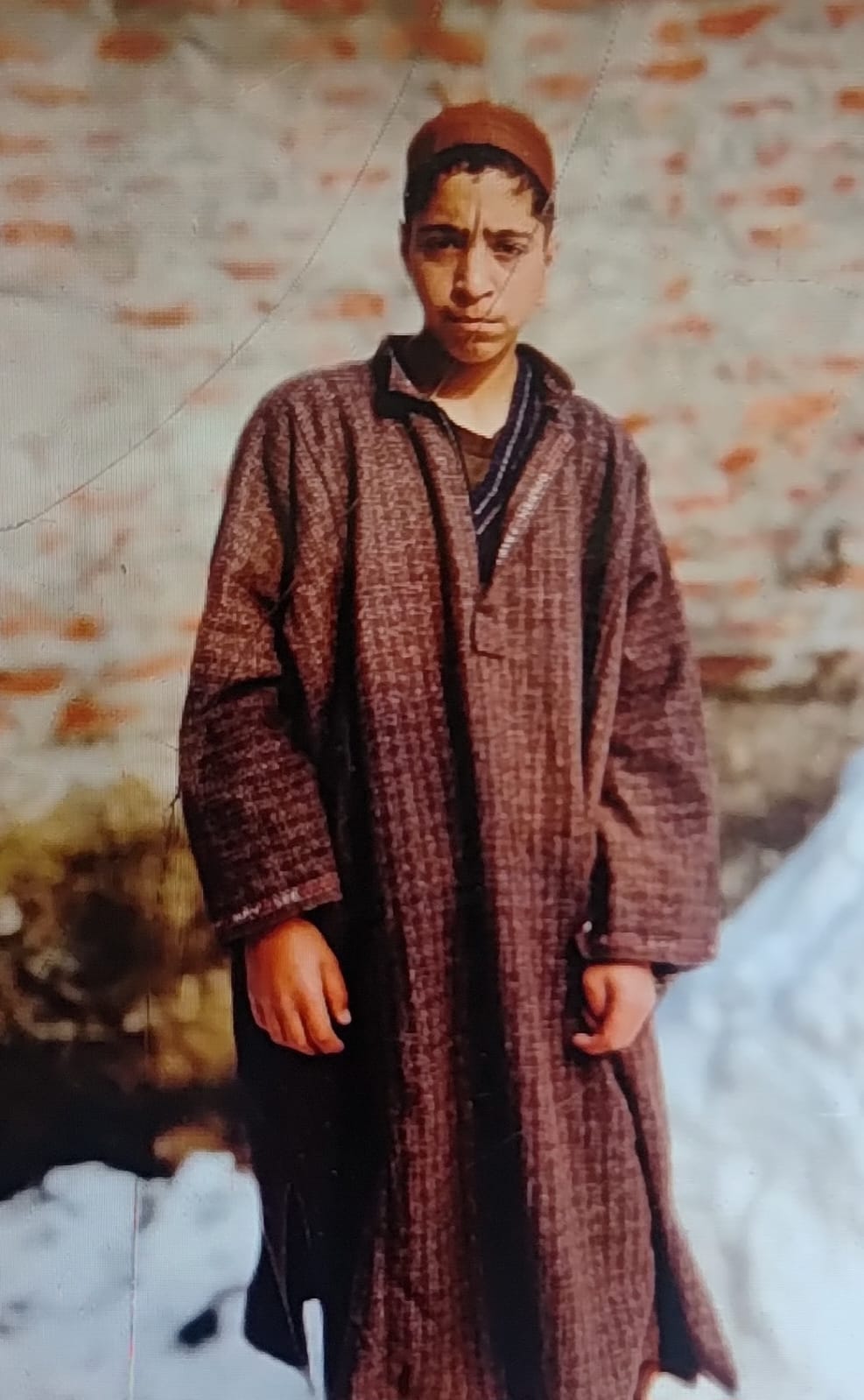 A Mother’s Silent World Shatters as Young Hifiz Student Perishes in Anantnag Darul Uloom Fire