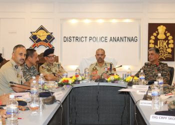 DGP Nalin Prabhat Reviews Security Preparedness for Amarnath Yatra 2026, Stresses Seamless Coordination Among Forces