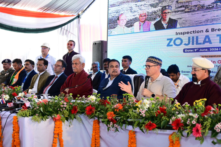 Omar Welcomes Zojila Breakthrough, Appeals To Gadkari To Launch Direct Air Connectivity To Kargil