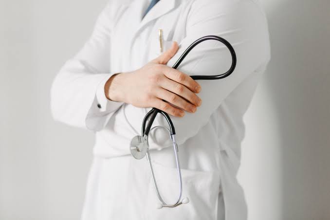 PACEMAKER SCAM ROCKS GMC ANANTNAG; HME ORDERS MAJOR DISCIPLINARY PROBE AGAINST CARDIOLOGIST