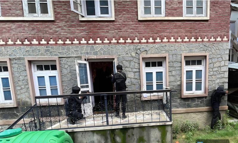 Kulgam Police Launches Massive Search Operations Ahead Of SANJY-2026; Several OGWs Rounded Up
