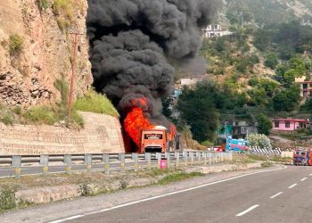 Major Tragedy Averted as Passenger Bus Catches Fire on National Highway at Karol, Ramban; All Passengers Safe