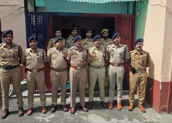 DGP Nalin Prabhat Reviews Security Operations Along Faultlines in Central Kashmir