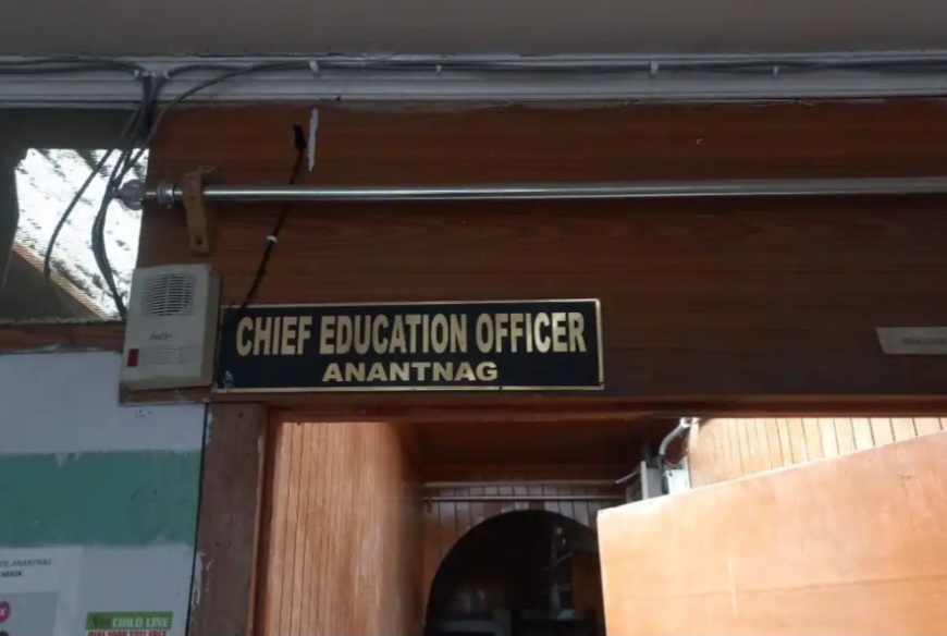 CEO Anantnag Issues Summer Break SOPs, Directs Schools to Ensure Safety, Security and Asset Protection