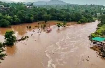 4 Killed, Several Missing as Flash Floods, Landslides Ravage Poonch; Massive Rescue Operation Underway
