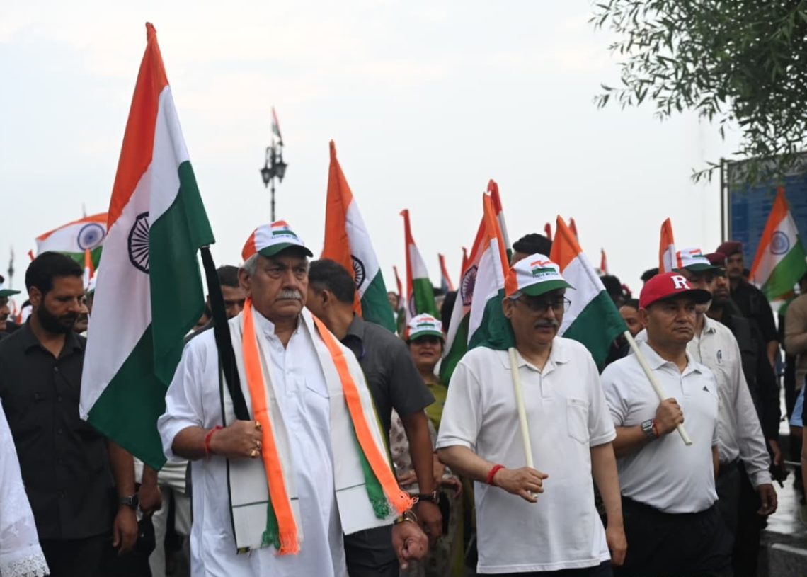 21st Century Belongs to Bharat: LG Sinha Leads Tiranga Yatra in Srinagar